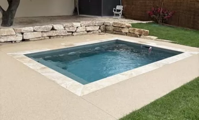 Aménagement complet d'un jardin à Orange : un extérieur harmonieux et fonctionnel, Bollène, AETP