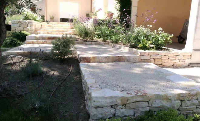 Aménagement de jardin à Bollène, Bollène, AETP