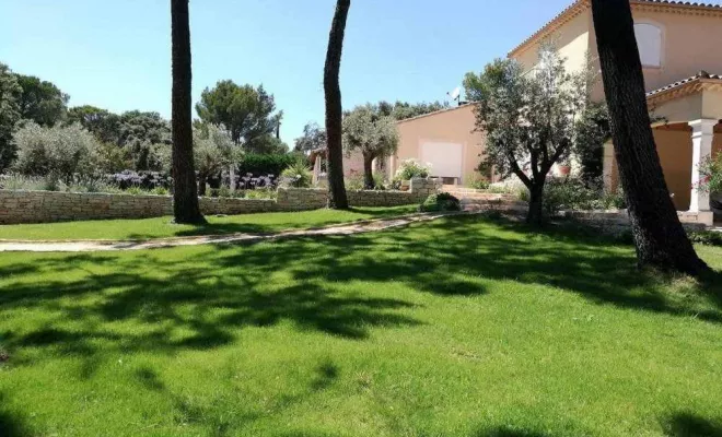 Aménagement de jardin à Bollène, Bollène, AETP