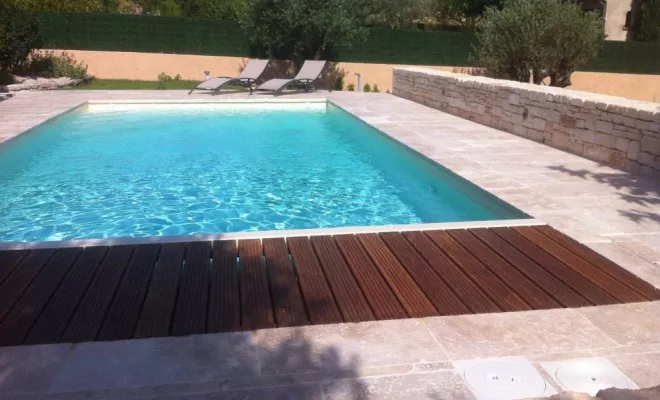 Piscine, bassin et fontaine à Bollène, Bollène, AETP
