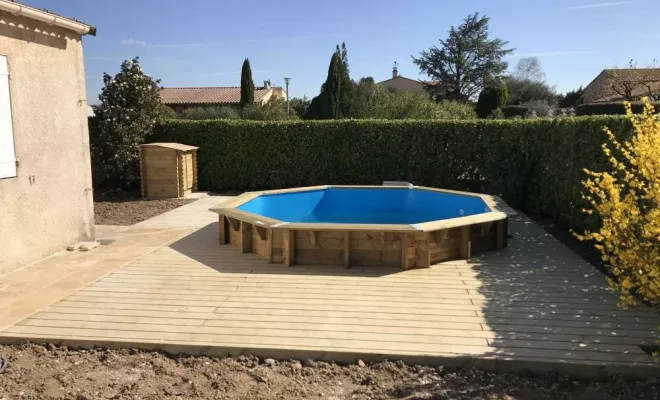 Piscine, bassin et fontaine à Bollène, Bollène, AETP