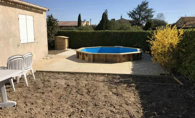 Piscine, bassin et fontaine à Bollène, Bollène, AETP