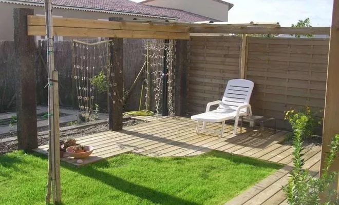 Terrasse en bois à Bollène, Bollène, AETP