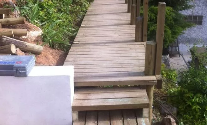 Terrasse en bois à Bollène, Bollène, AETP